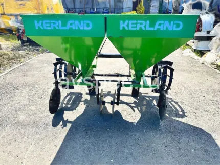 Картофелесажалка двухрядная Kerland СТ 218